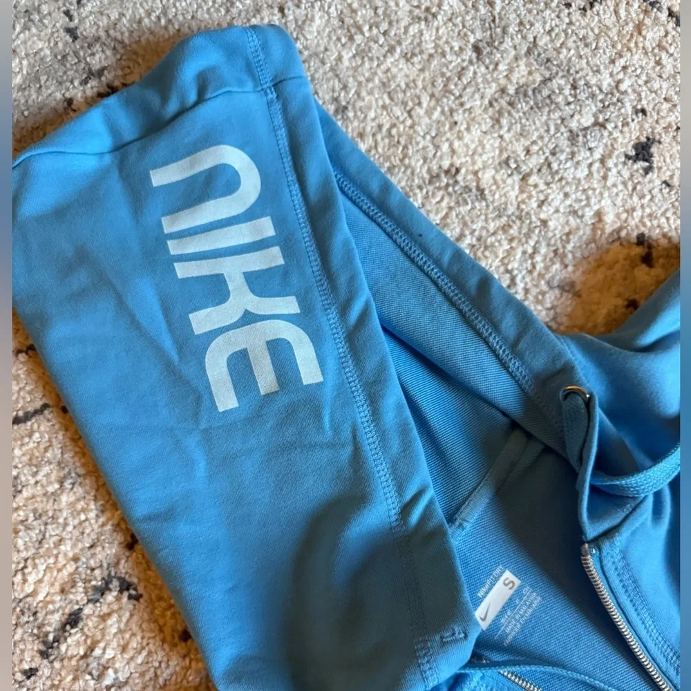 Nike Full Zip Hoodie size small NWOT